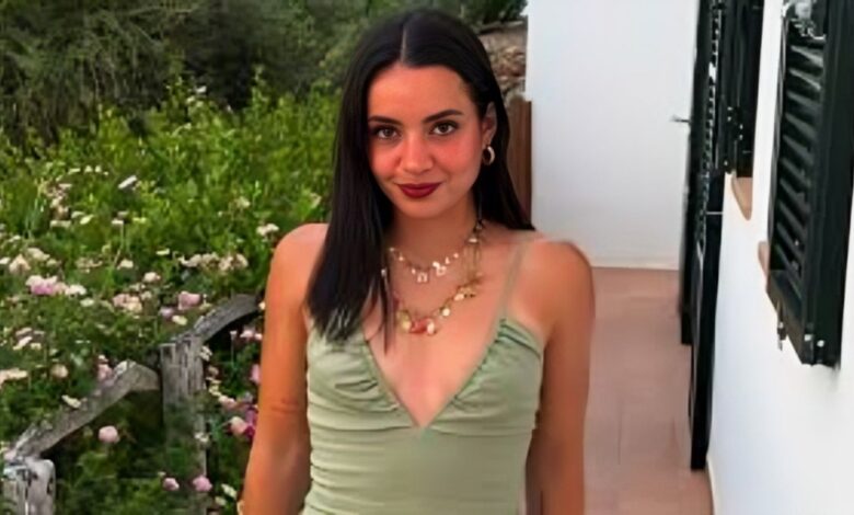 Lola Dumenil